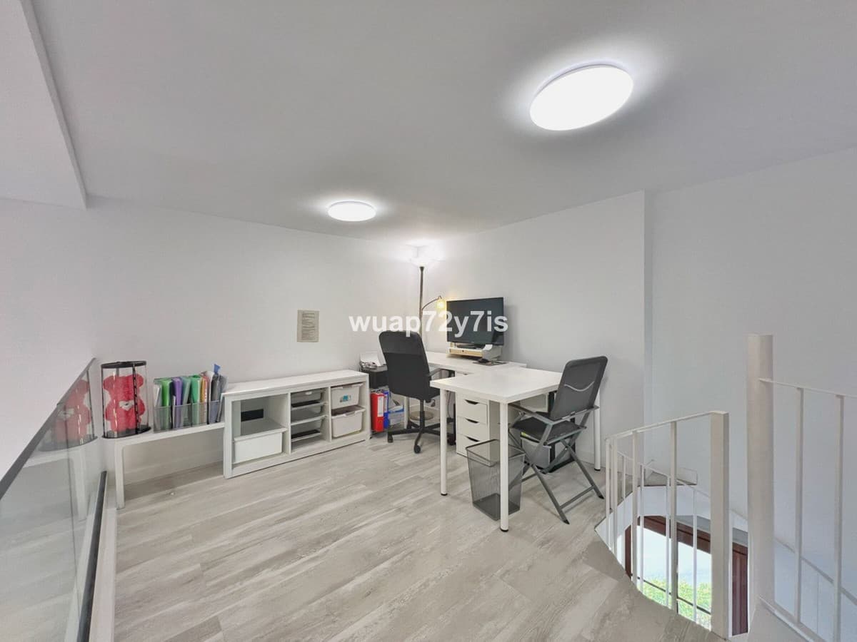Penthouse in Benahavís — photo 9 of 10