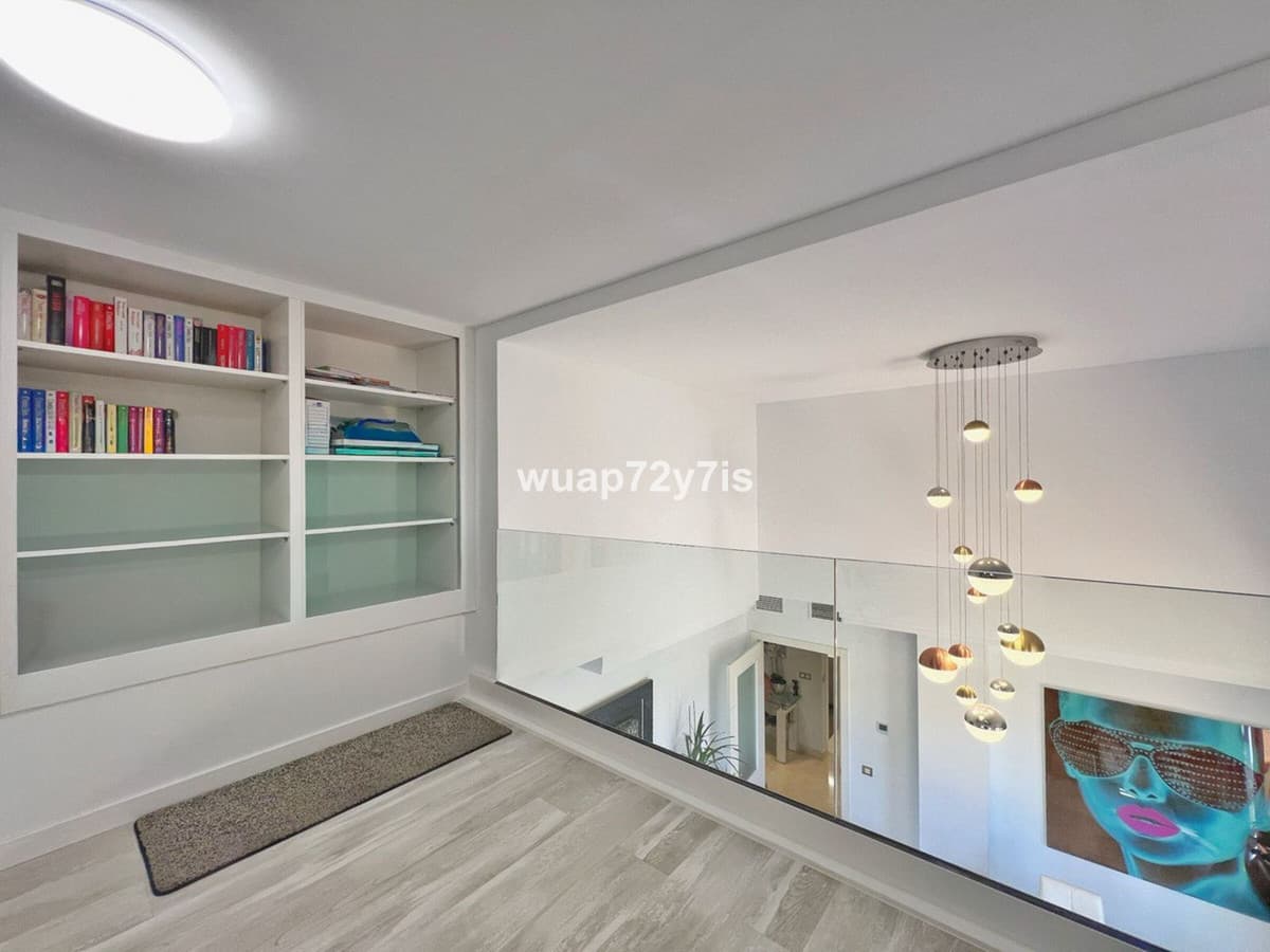 Penthouse in Benahavís — photo 10 of 10