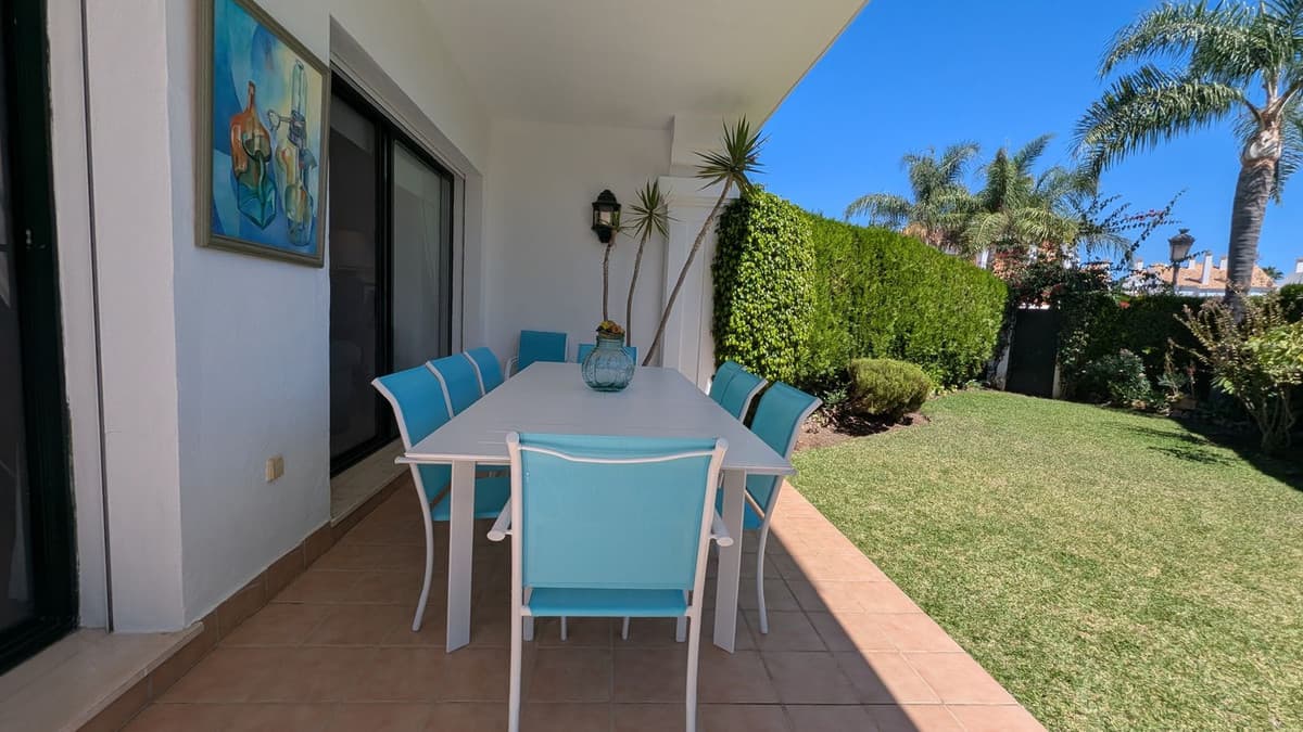 Semi-Detached House in San Pedro de Alcántara — photo 4 of 10