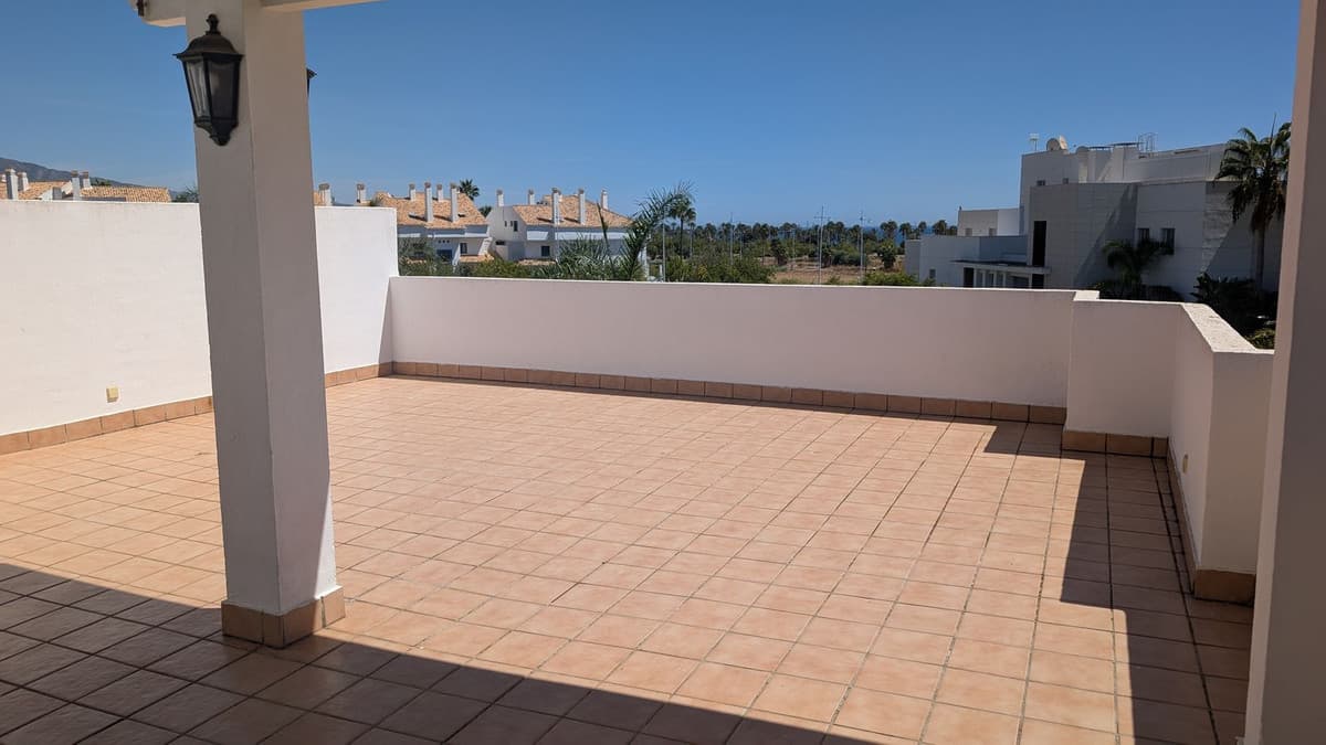 Semi-Detached House in San Pedro de Alcántara — photo 9 of 10