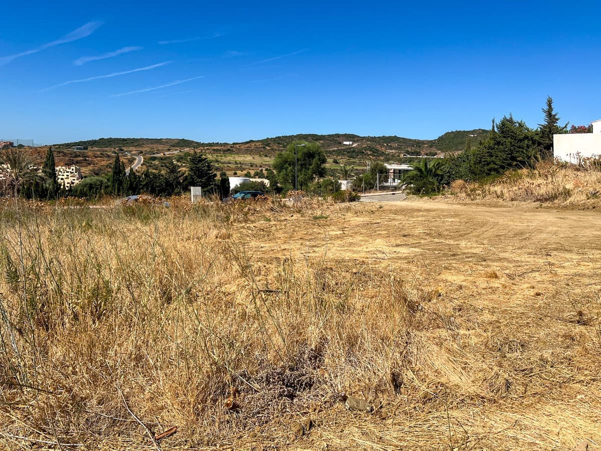 Residential Plot in Estepona — photo 2 of 5