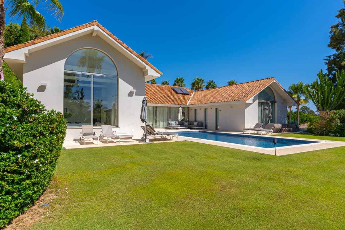 Detached Villa in San Roque Club — photo 3 of 10