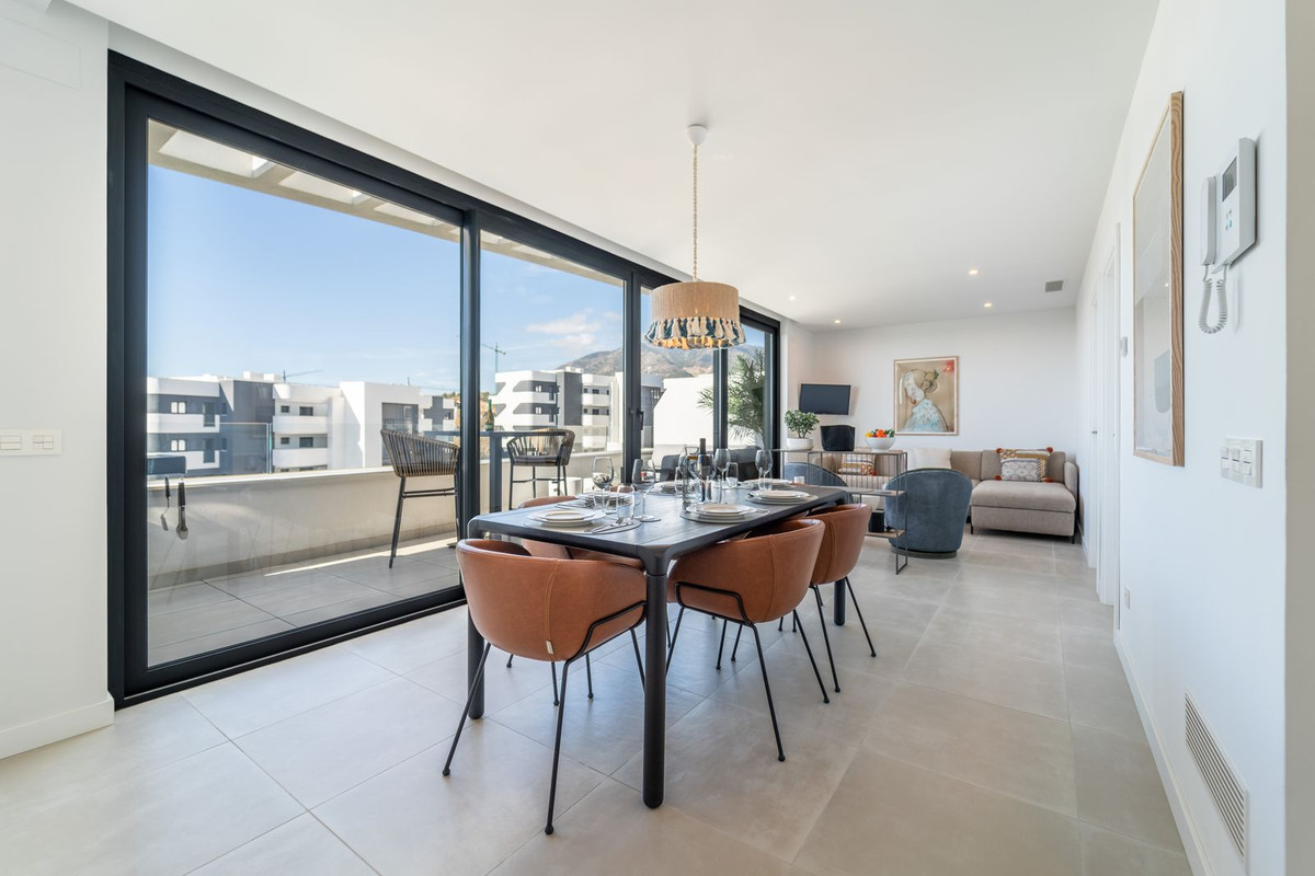 Top Floor Apartment in Higueron — photo 10 of 10