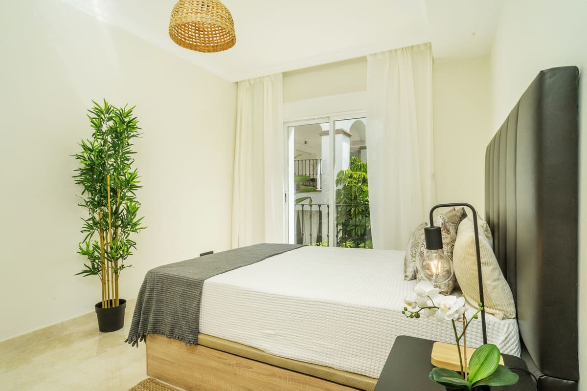 Middle Floor Apartment in Marbella — photo 6 of 10