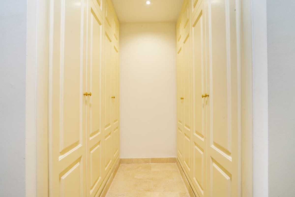 Ground Floor Apartment in Marbella — photo 2 of 10