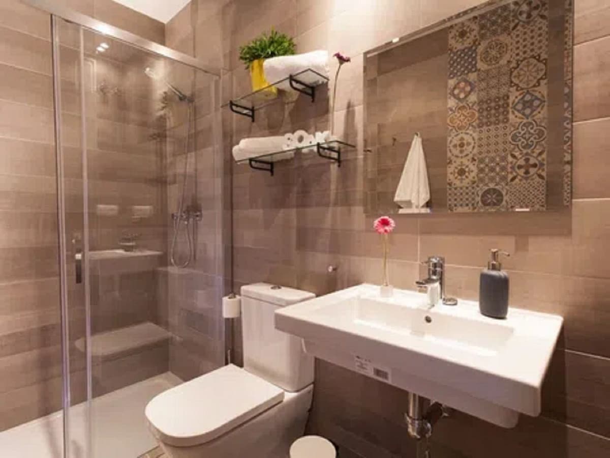 Middle Floor Apartment in Málaga Centro — photo 4 of 9
