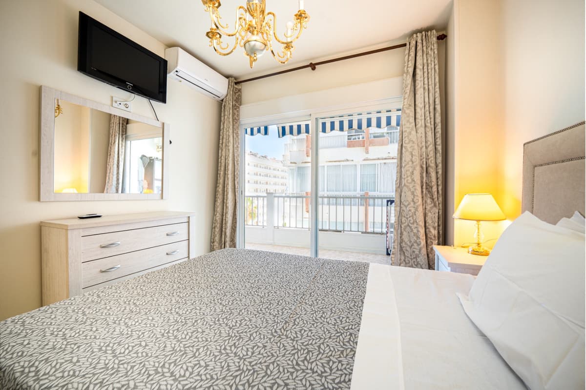 Middle Floor Apartment in Marbella — photo 5 of 10