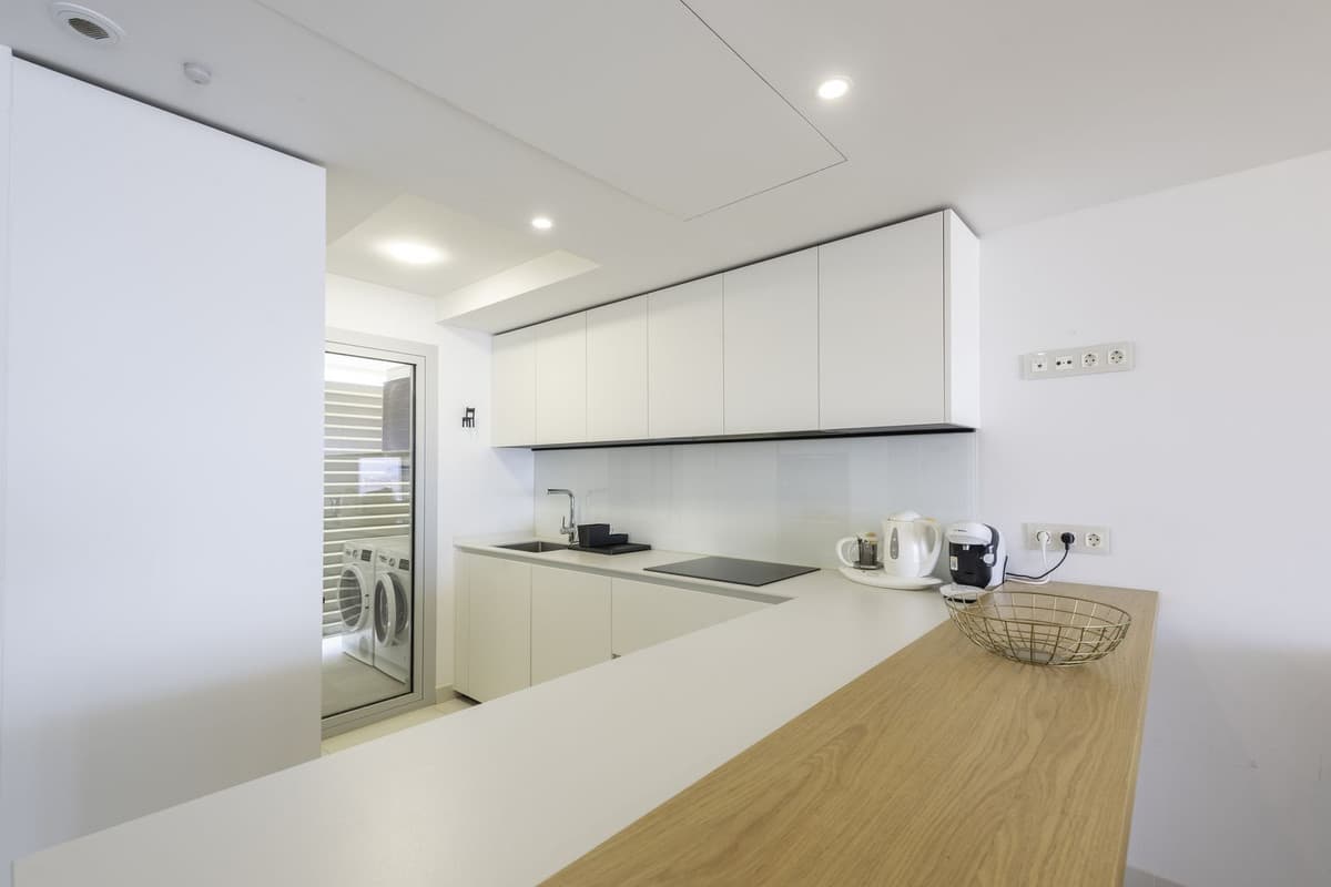 Middle Floor Apartment in Higueron — photo 12 of 20