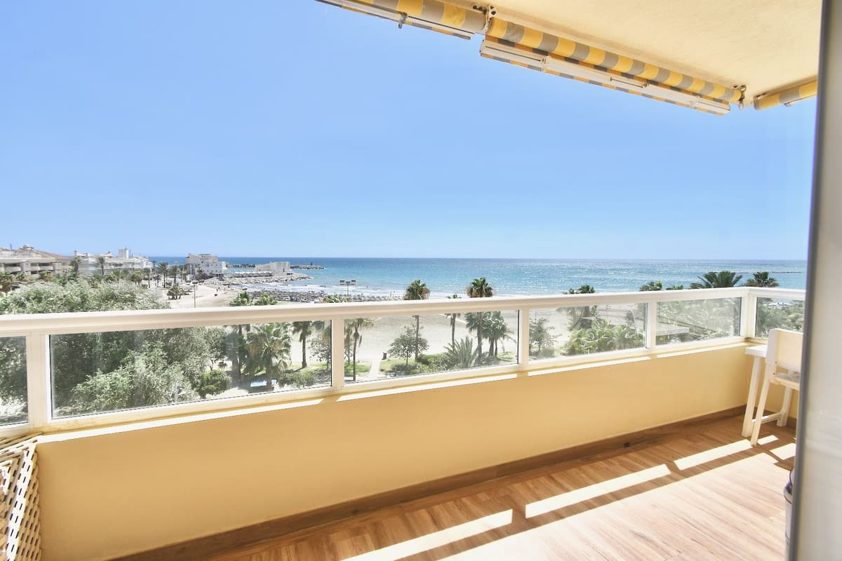 Middle Floor Apartment in Benalmadena — photo 1 of 10