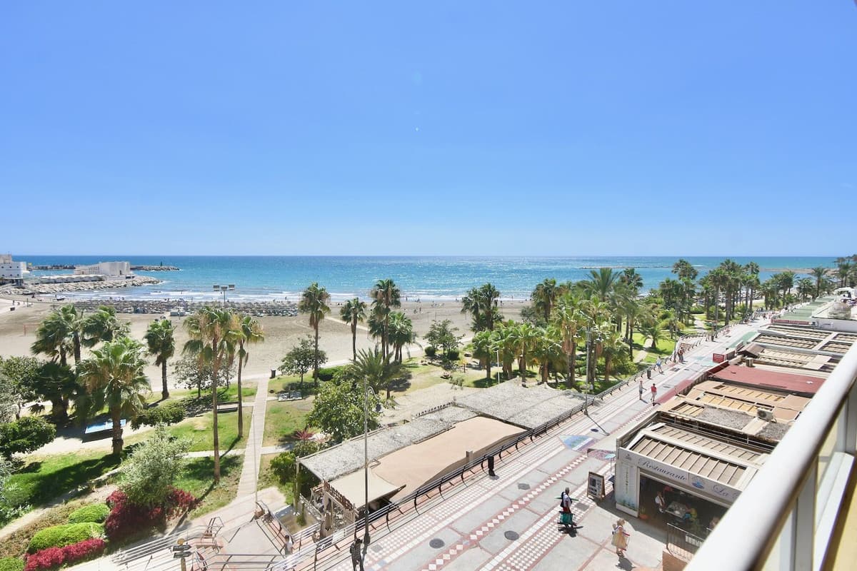 Middle Floor Apartment in Benalmadena — photo 2 of 10