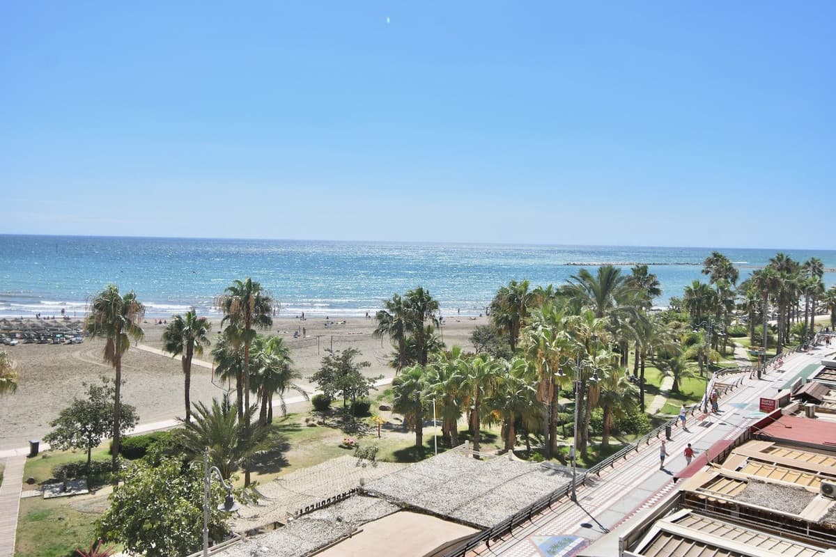 Middle Floor Apartment in Benalmadena — photo 3 of 10