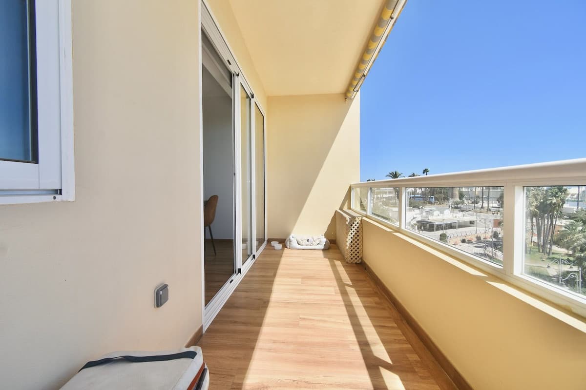 Middle Floor Apartment in Benalmadena — photo 6 of 10
