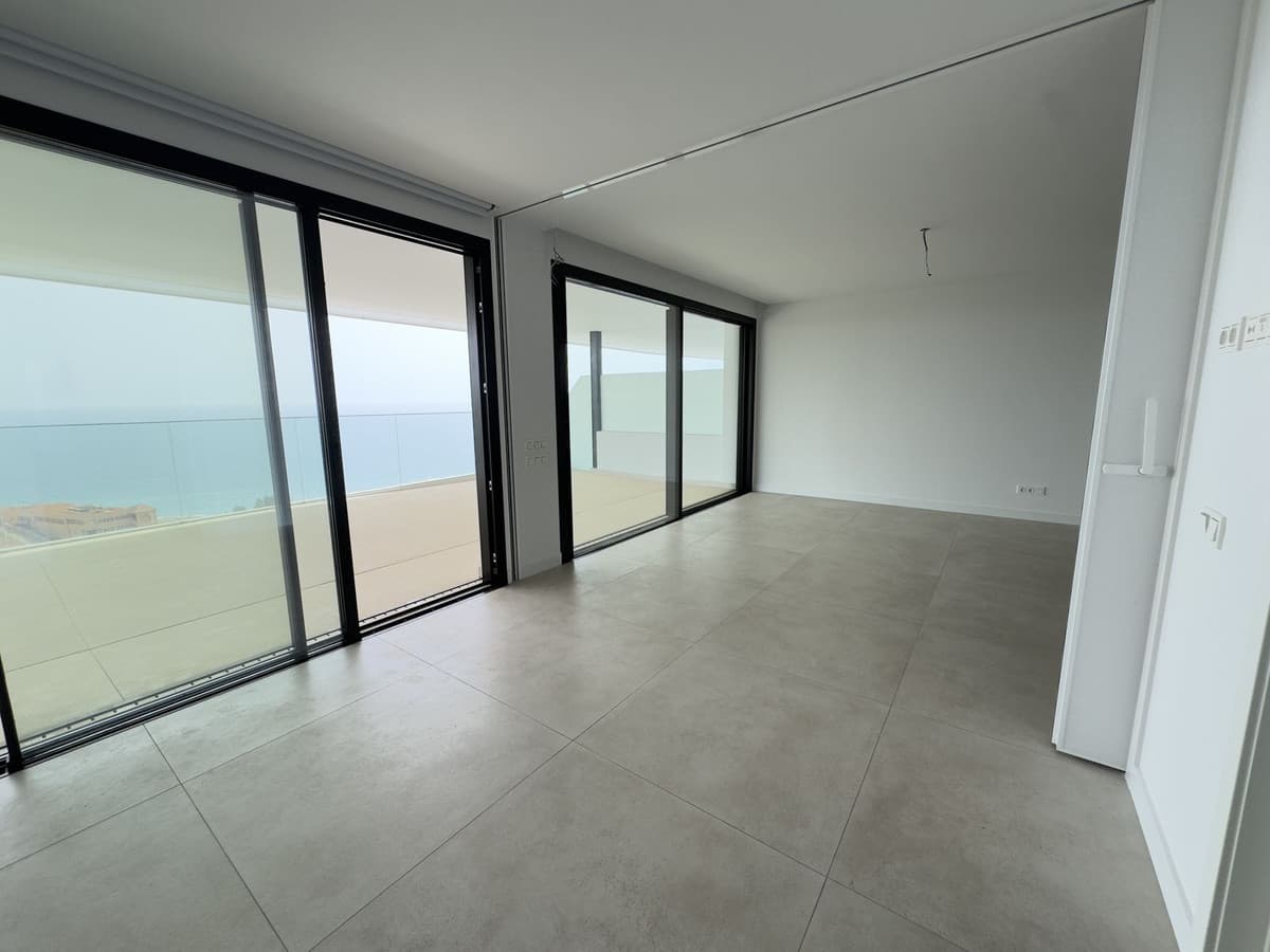 Middle Floor Apartment in Higueron — photo 6 of 15