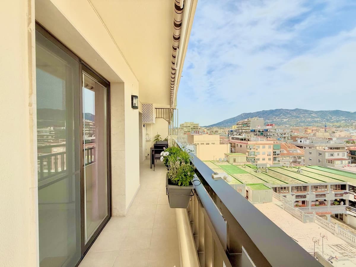 Middle Floor Apartment in Fuengirola — photo 1 of 10
