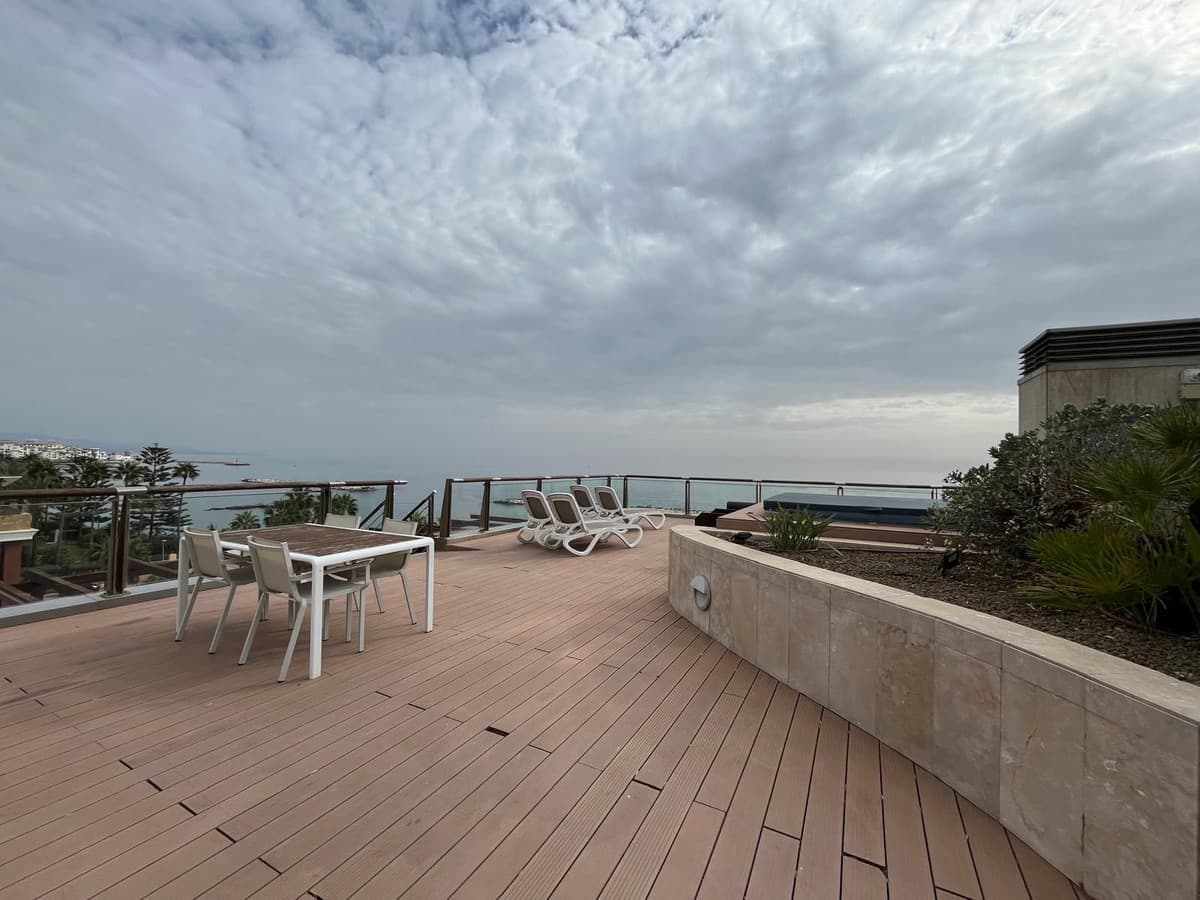 Penthouse in Puerto Banús — photo 8 of 10