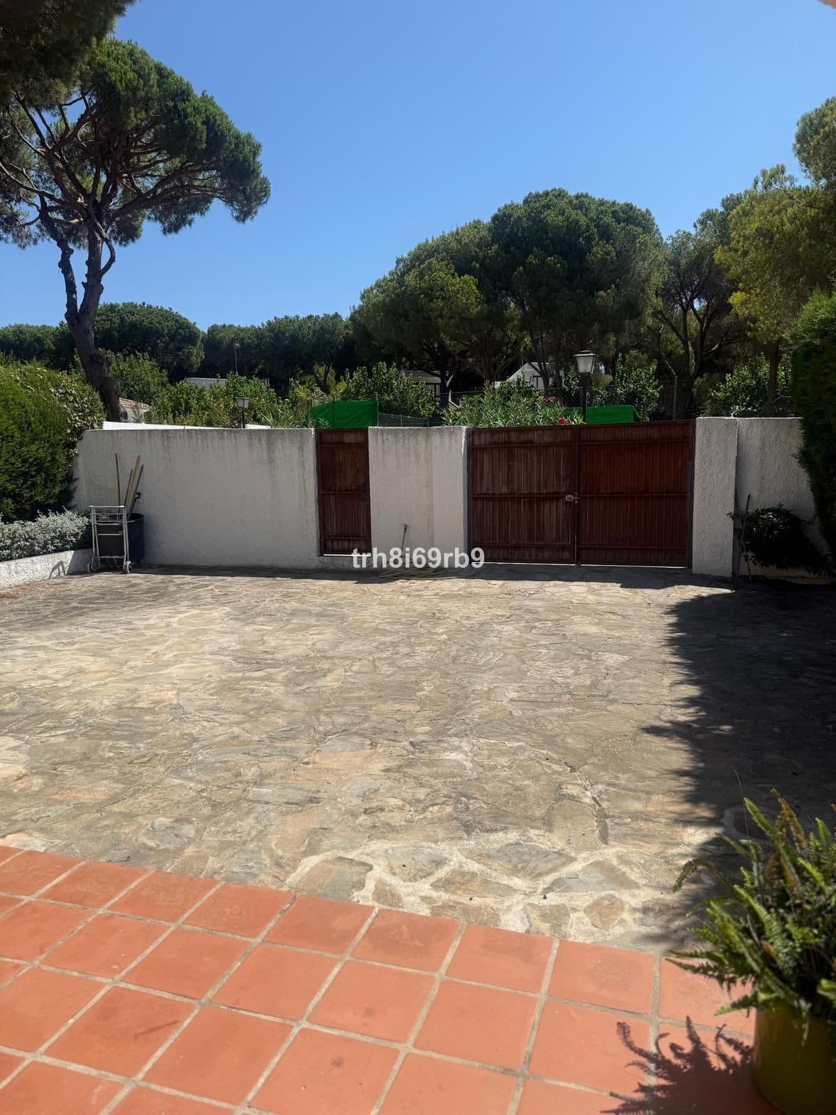 Detached Villa in Benamara — photo 9 of 10