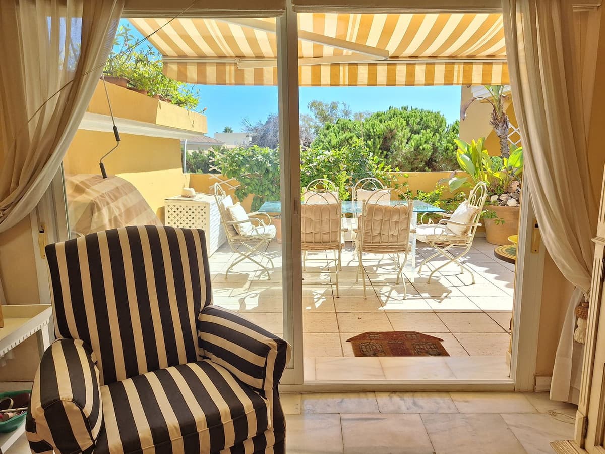Penthouse Duplex in Elviria — photo 6 of 10