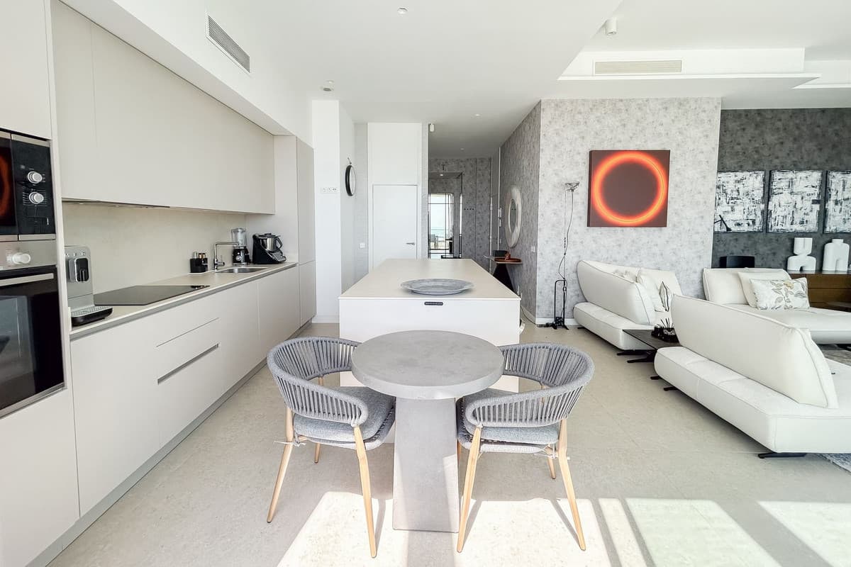 Penthouse Duplex in Torremolinos — photo 6 of 10