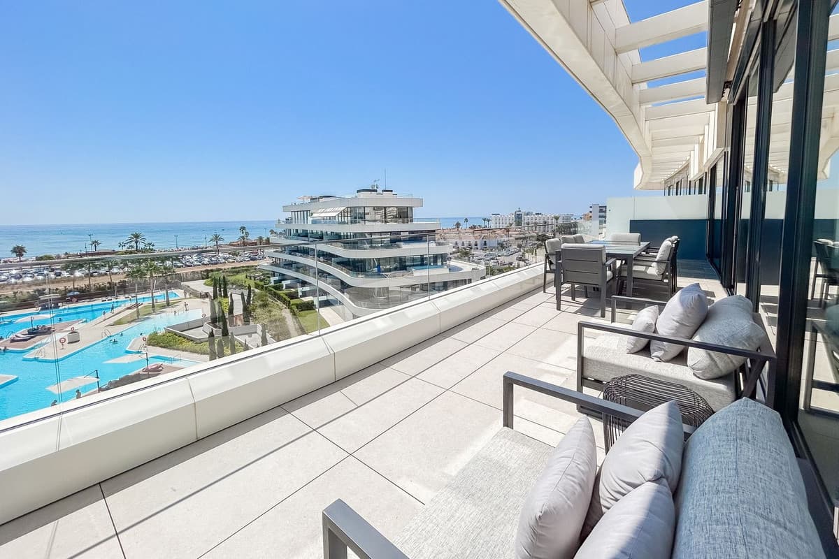 Penthouse Duplex in Torremolinos — photo 9 of 10