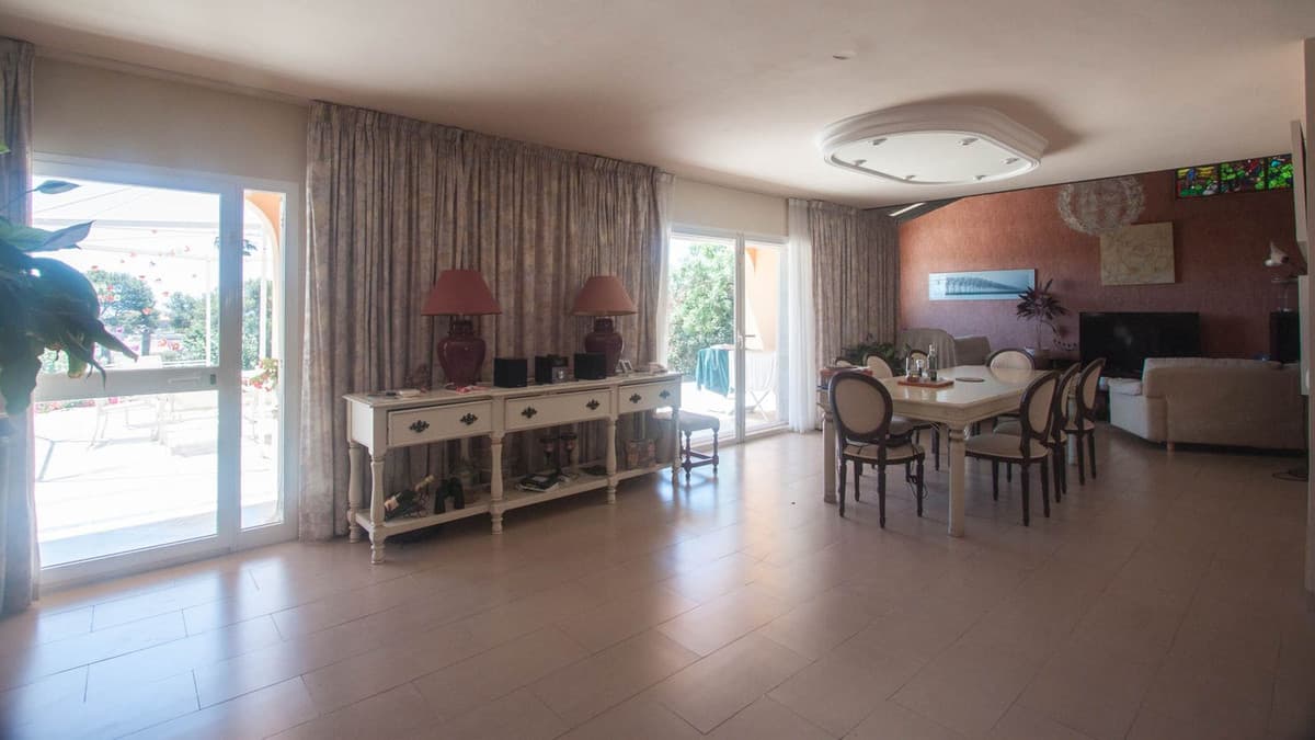 Detached Villa in Estepona — photo 7 of 10