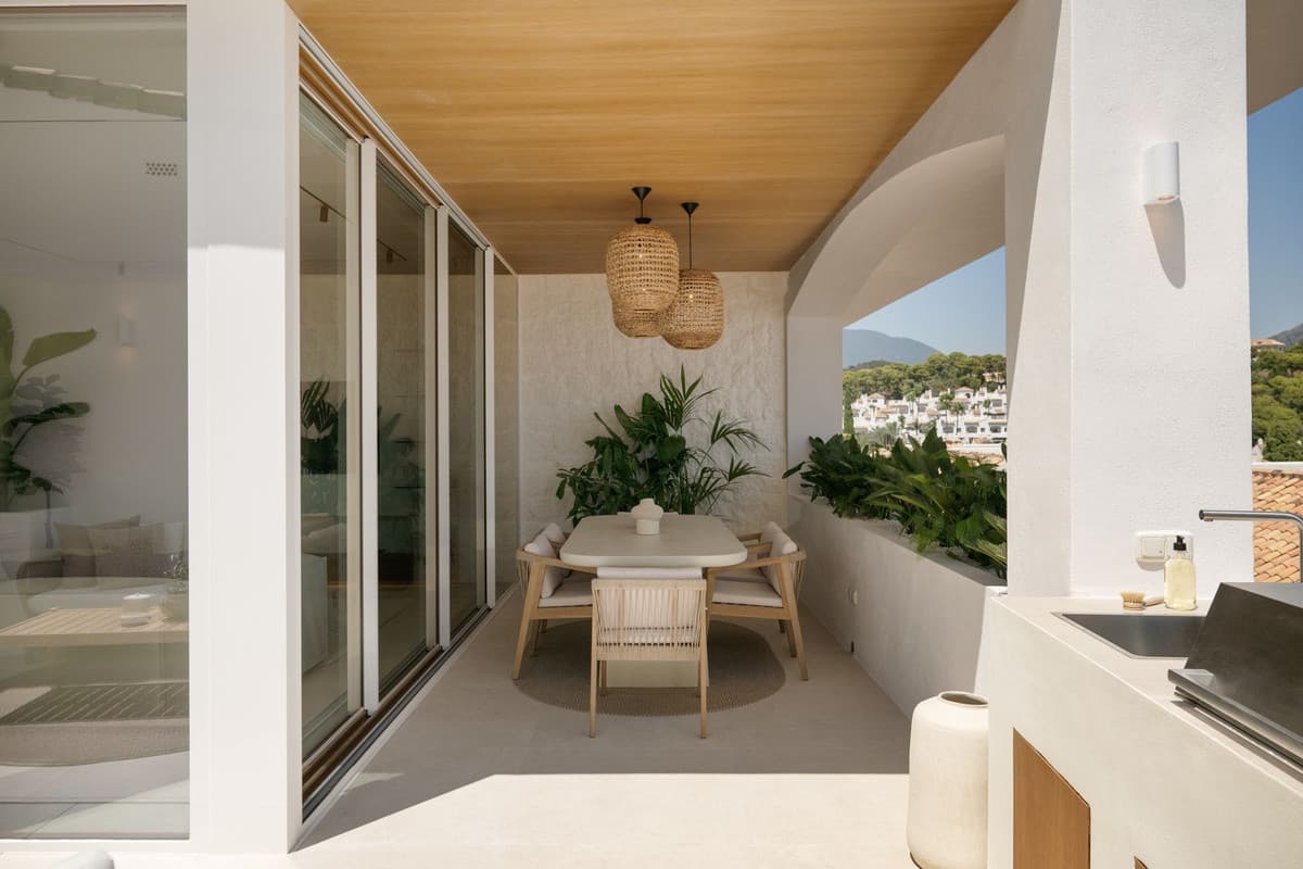 Townhouse in Nueva Andalucía — photo 9 of 10