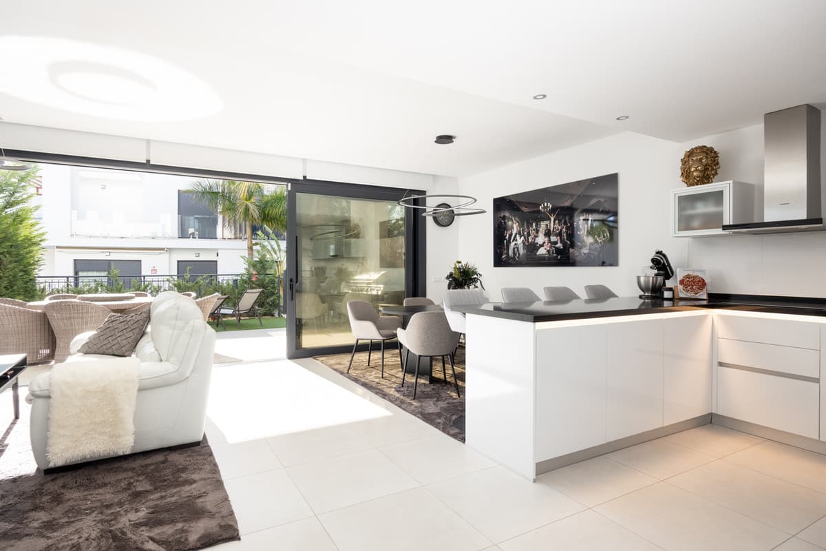 Townhouse in Estepona — photo 4 of 10