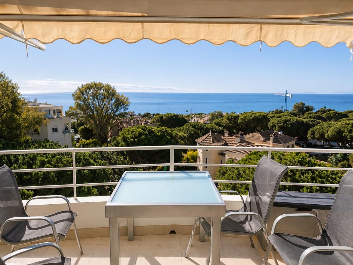 Middle Floor Apartment in Costabella — photo 1 of 10