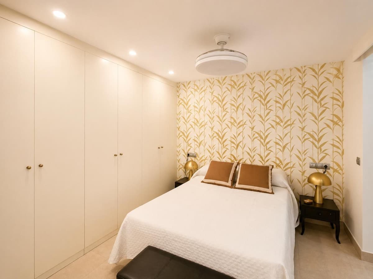 Middle Floor Apartment in Costabella — photo 6 of 10