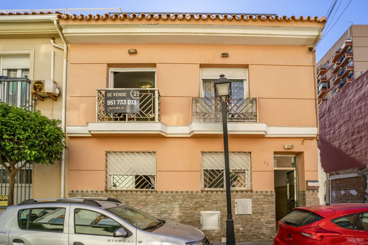 Semi-Detached House in Fuengirola — photo 2 of 10