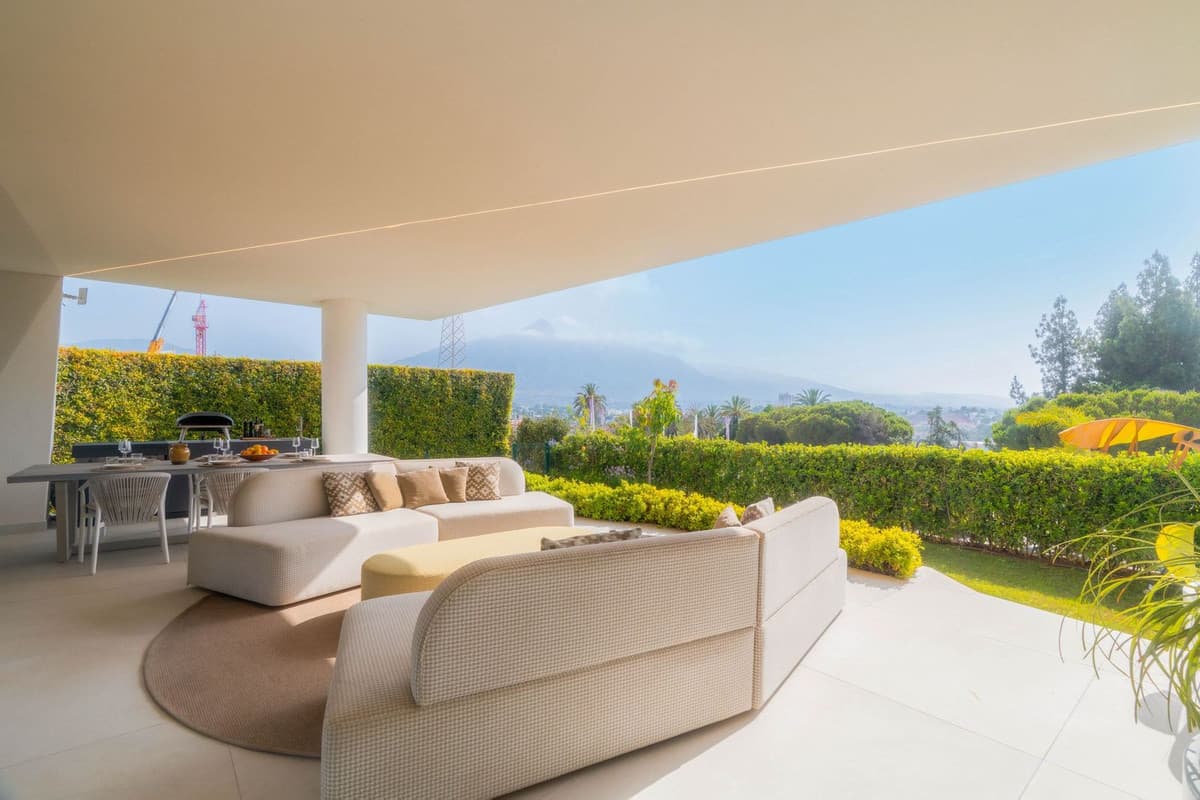 Detached Villa in Nueva Andalucía — photo 5 of 10