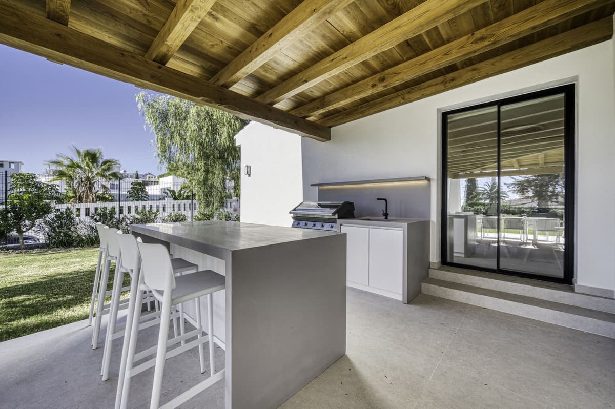 Detached Villa in El Rosario — photo 9 of 10