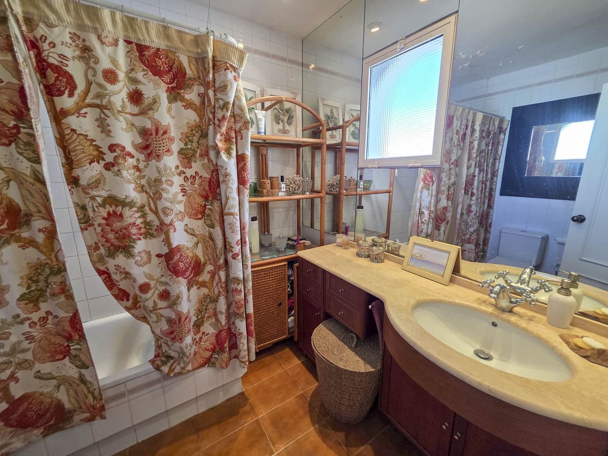 Townhouse in Casares Playa — photo 7 of 10