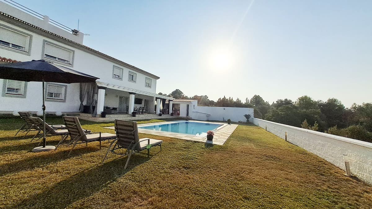 Detached Villa in Alhaurín el Grande — photo 3 of 10