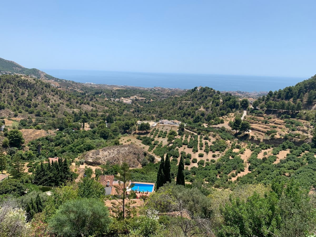 Residential Plot in Mijas — photo 1 of 10