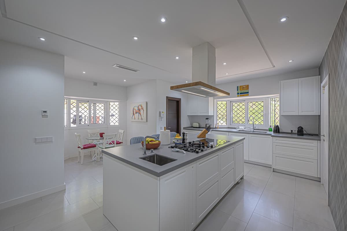Detached Villa in El Paraiso — photo 10 of 10