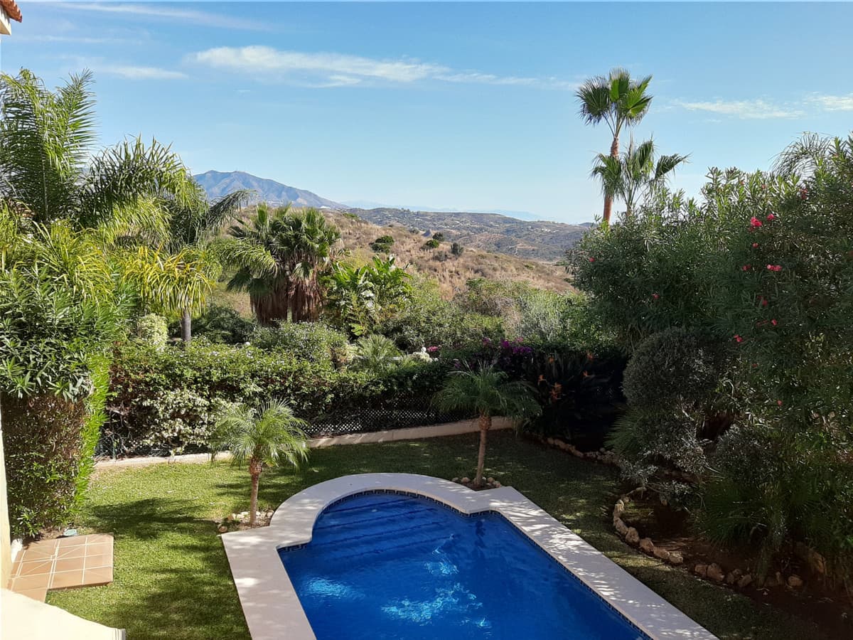 Detached Villa in Riviera del Sol — photo 5 of 10
