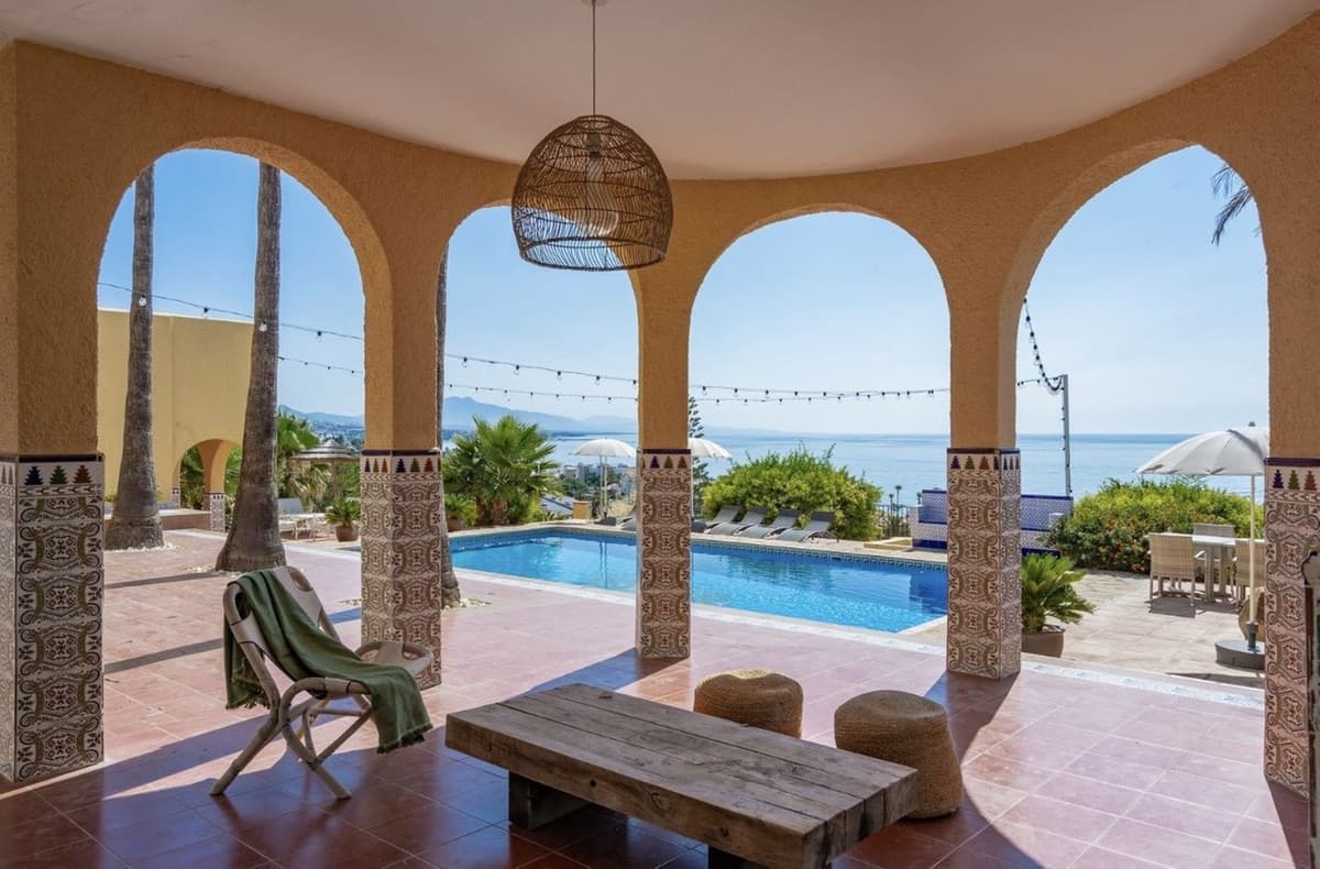 Detached Villa in Estepona — photo 5 of 10