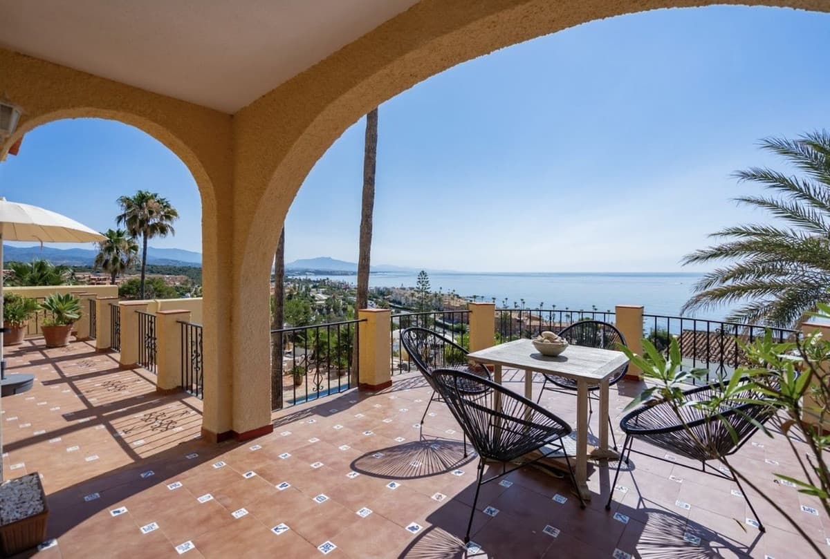 Detached Villa in Estepona — photo 10 of 10