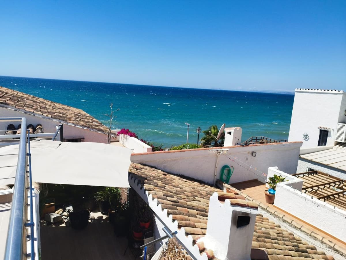 Semi-Detached House in Estepona — photo 7 of 10