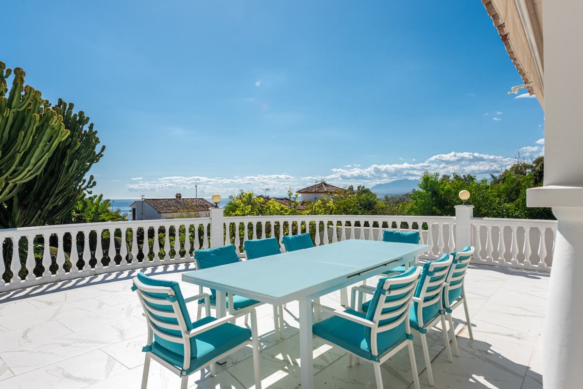 Detached Villa in Marbella — photo 7 of 10