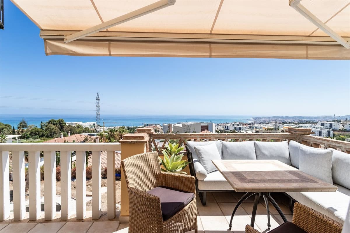 Penthouse in Higueron — photo 3 of 10