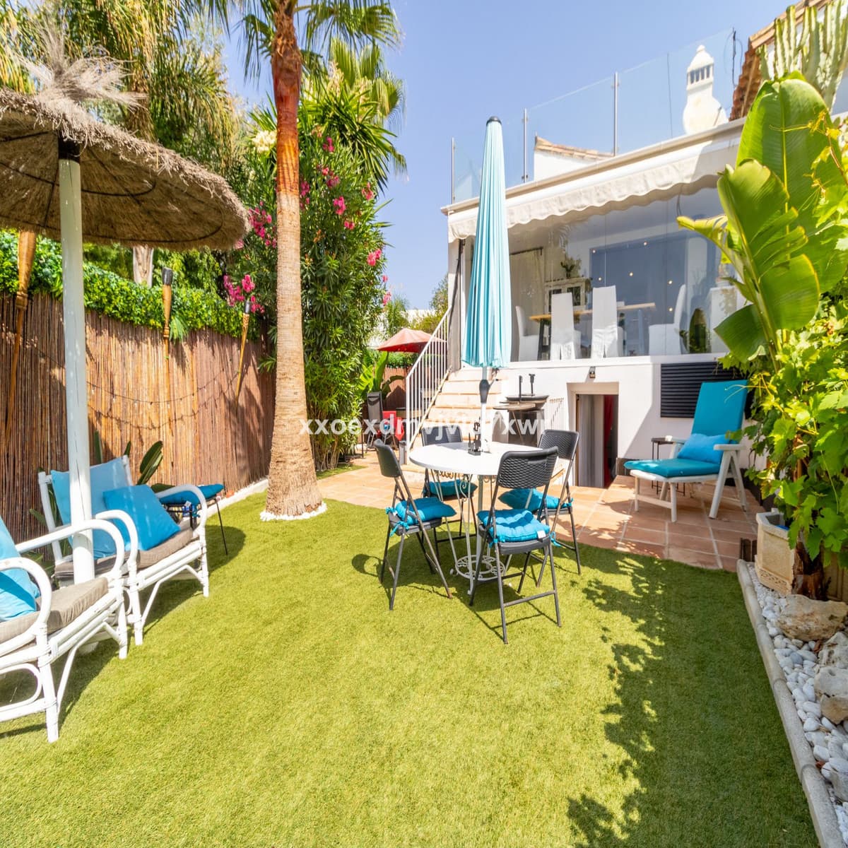 Semi-Detached House in Estepona — photo 3 of 10