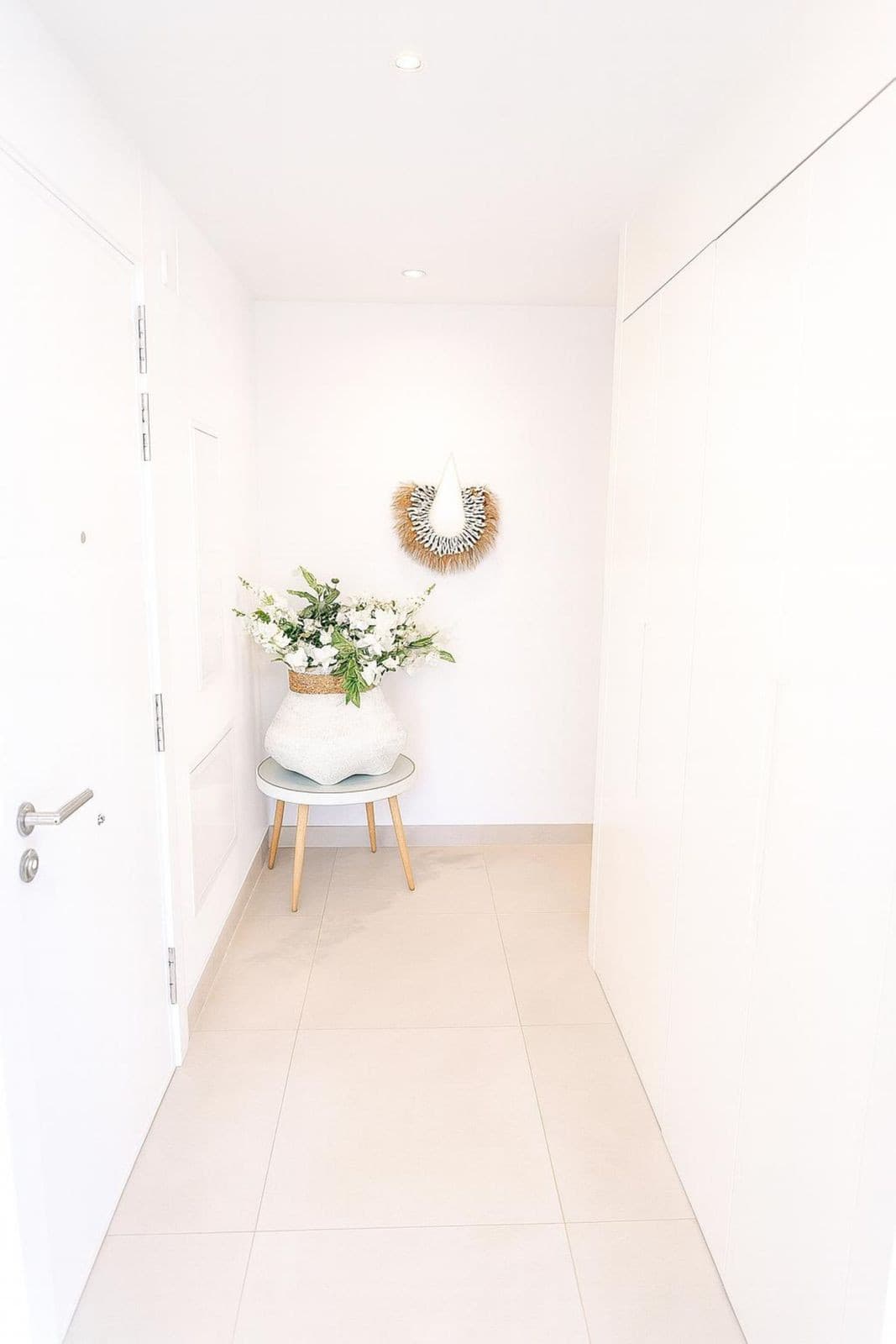 Middle Floor Apartment in Fuengirola — photo 3 of 10