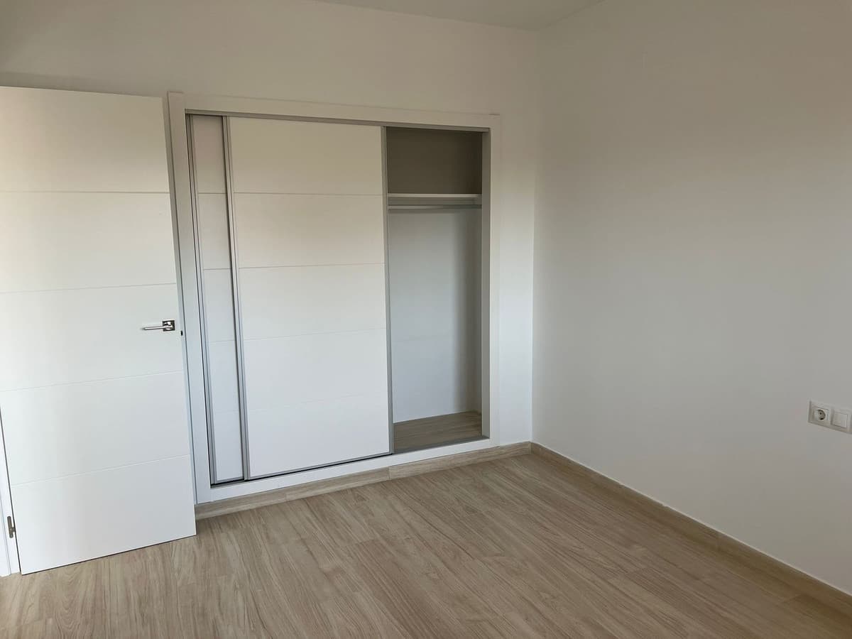 Top Floor Apartment in Fuengirola — photo 8 of 10