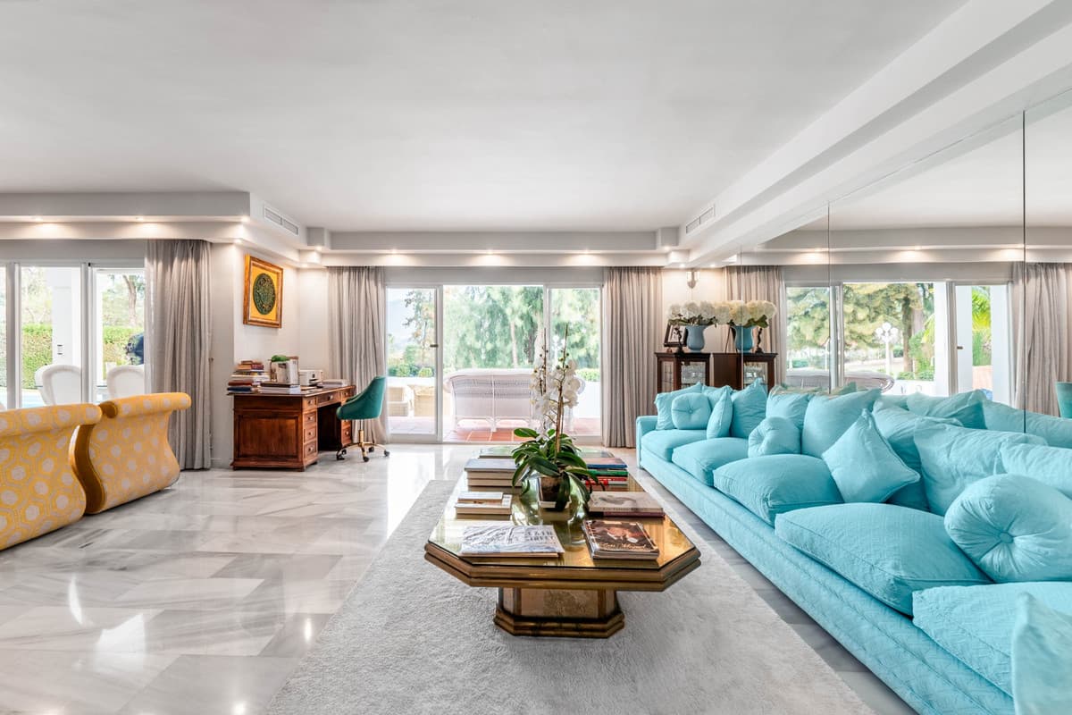 Semi-Detached House in La Quinta — photo 4 of 10