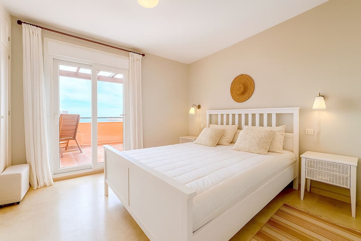 Townhouse in Estepona — photo 10 of 10