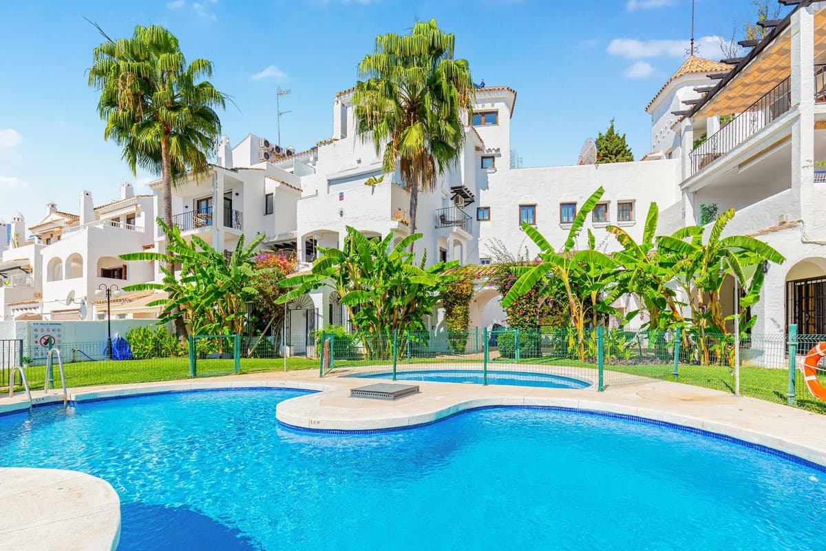 Ground Floor Apartment in Puerto Banús — photo 1 of 10