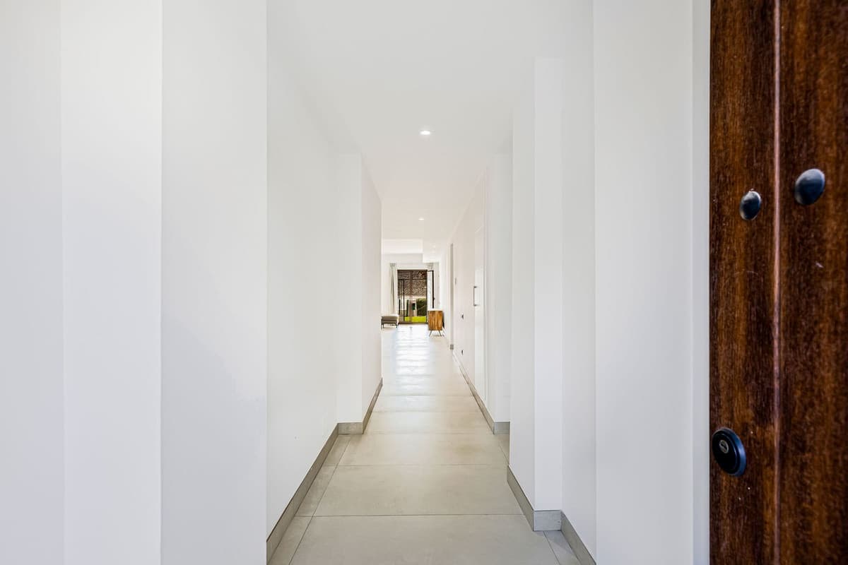 Ground Floor Apartment in Puerto Banús — photo 5 of 10