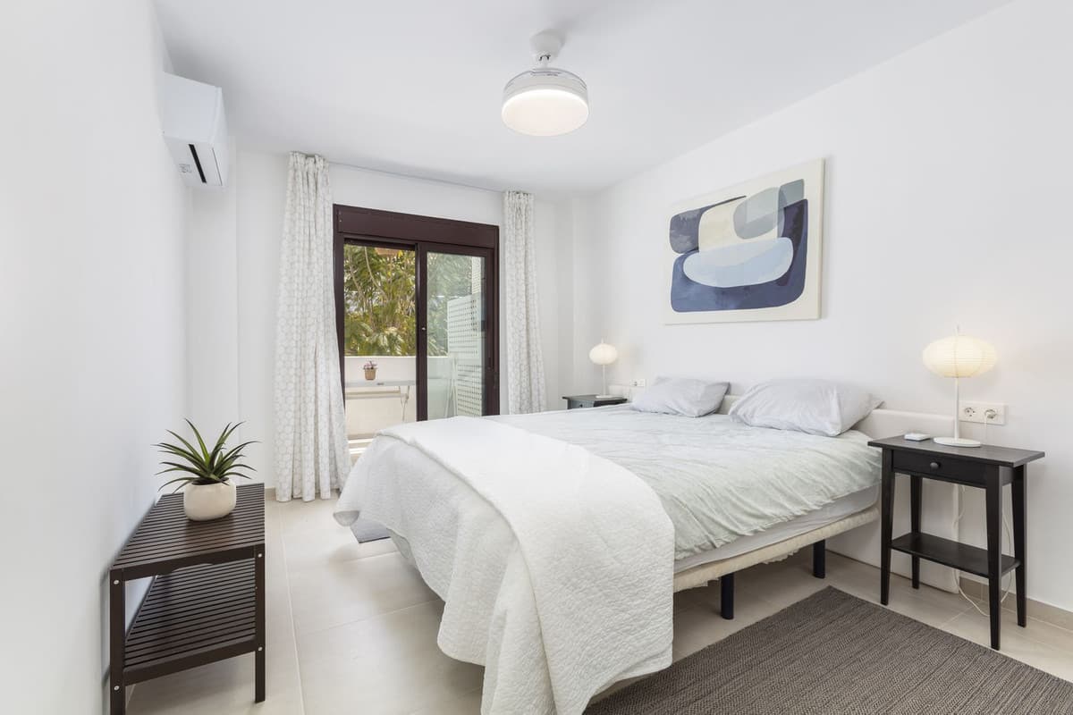 Ground Floor Apartment in Nueva Andalucía — photo 3 of 10