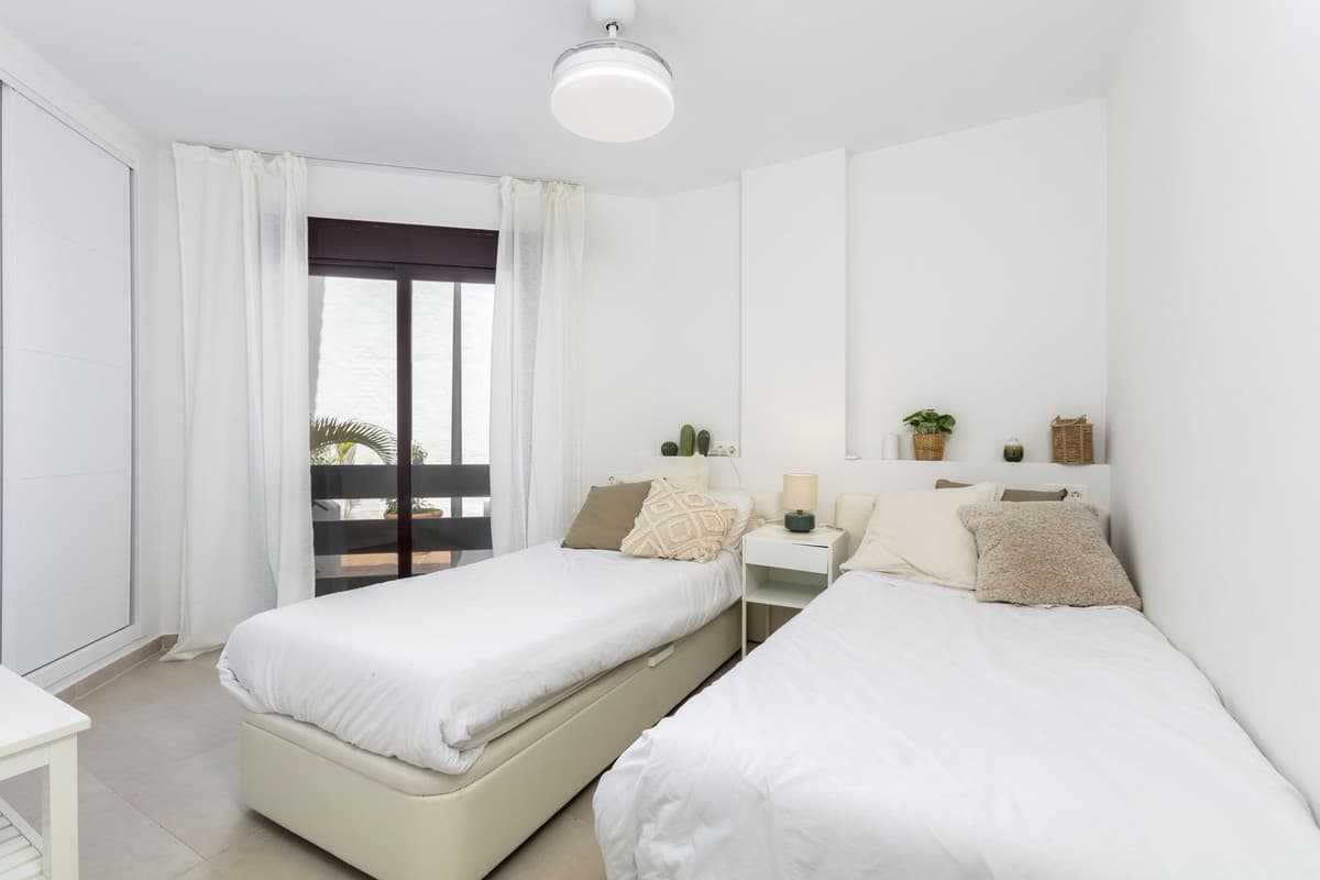 Ground Floor Apartment in Nueva Andalucía — photo 5 of 10